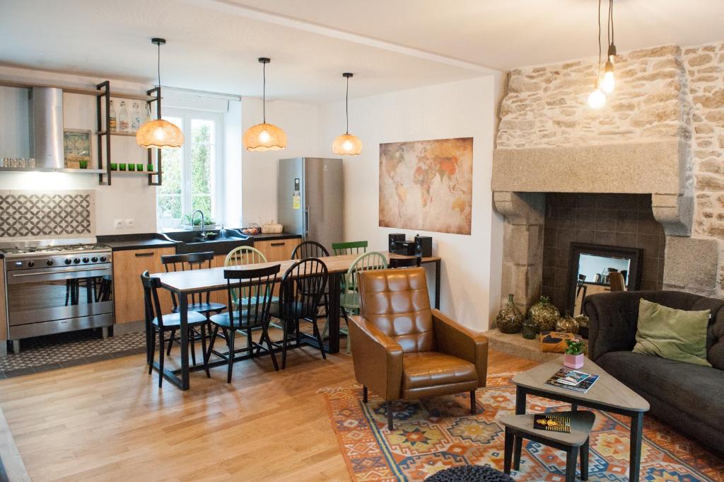 Kuchyň nebo kuchyňský kout v ubytování Le Quai 18