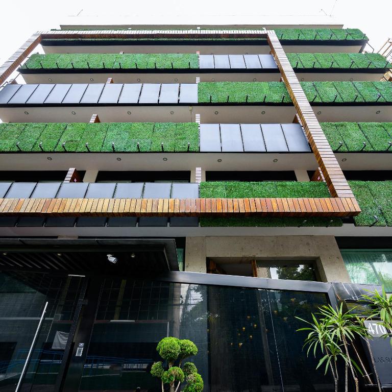 Las Suites Campos Eliseos photo