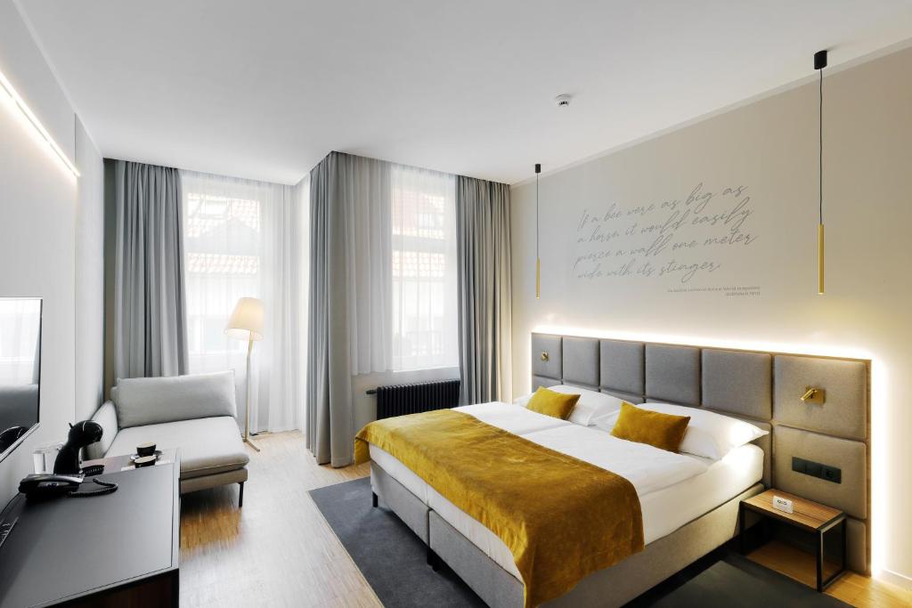 Hotel Prokop Square - Resim 6