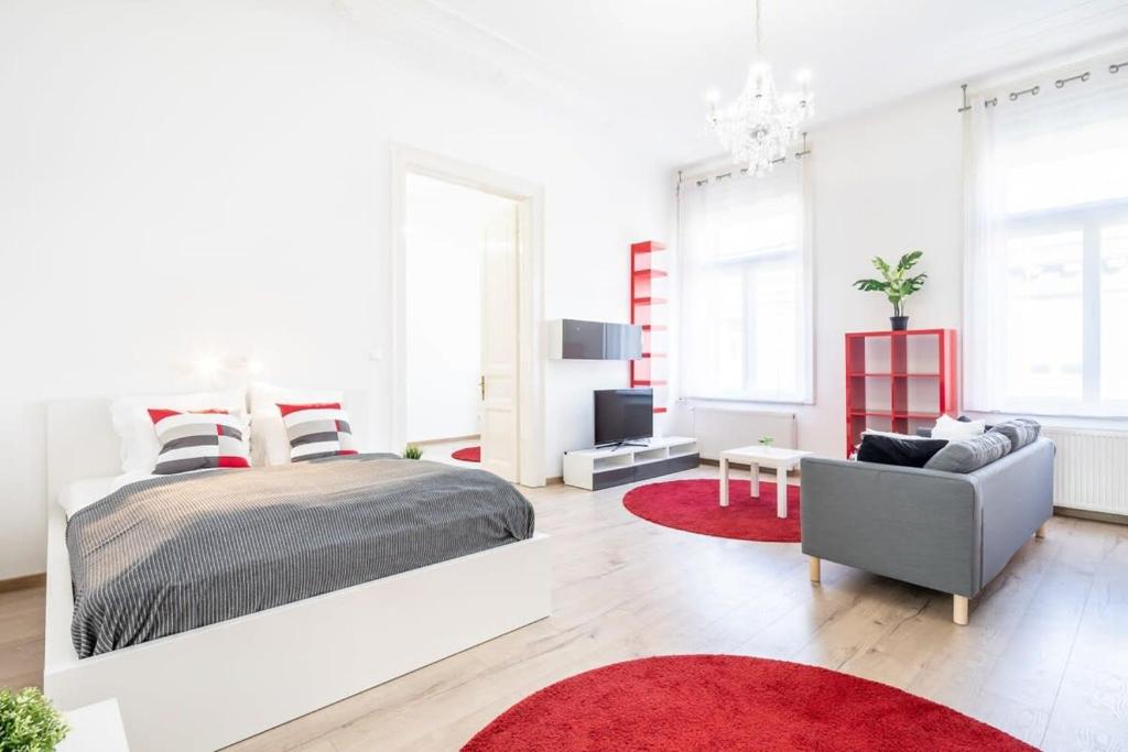 Bright & Large apartment at TOP Location 1061 Budapest, Anker köz 1 kép - 1