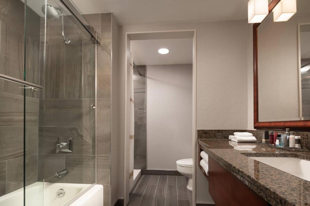 Walnut Creek Marriott - Suite King King Con Una Camera Da Letto Con Divano Letto