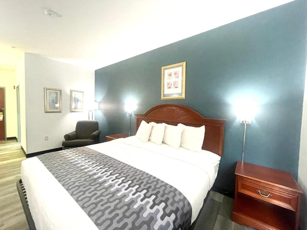 Grand Vista Hotel & Suites photo