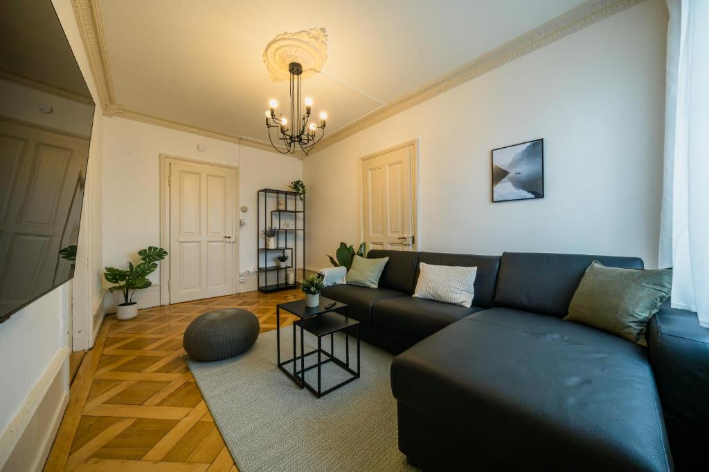 Posezení v ubytování City Apartment with Rooftop Terrace
