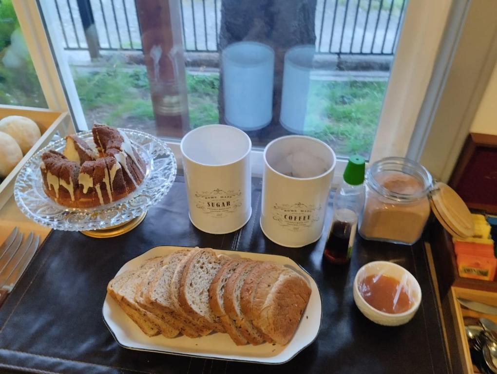 Cibo presso l'affittacamere o nelle vicinanze