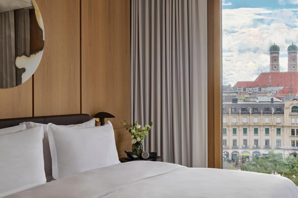 Koenigshof, a Luxury Collection Hotel, Munich - Resim 18