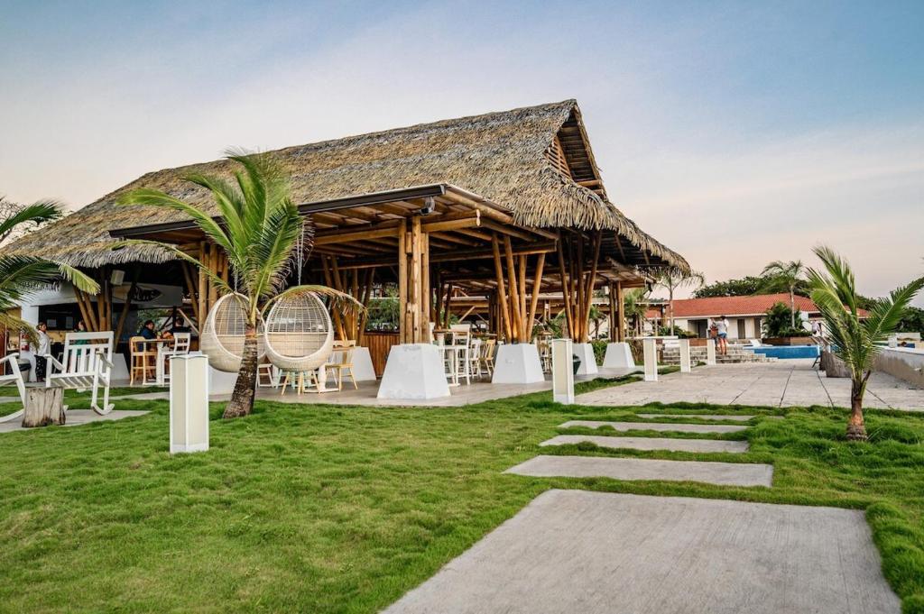 Giardino di Casa Calma Resort Home at Venao