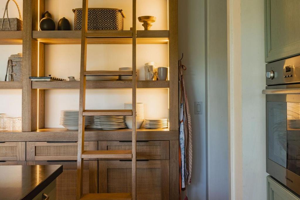 Cucina o angolo cottura di Villa Ceviche Home at the Heart of Venao