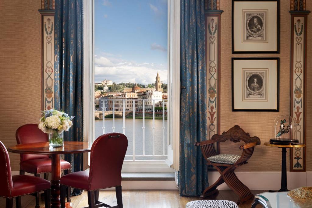 The St. Regis Florence - Resim 12