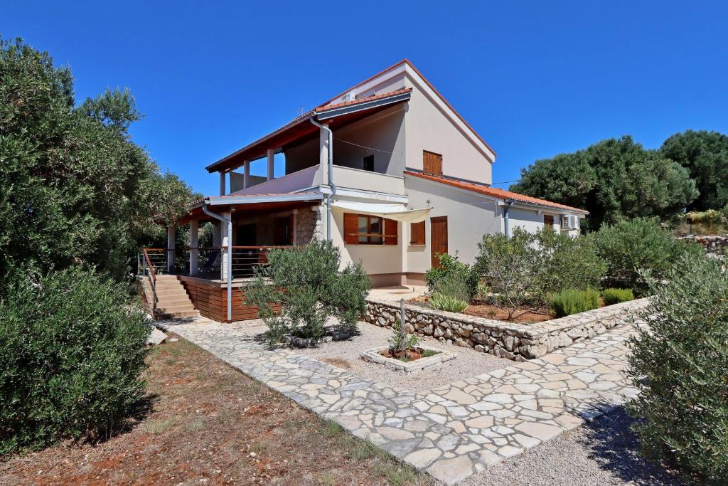 Apartments with a parking space Lun, Pag - 21905
