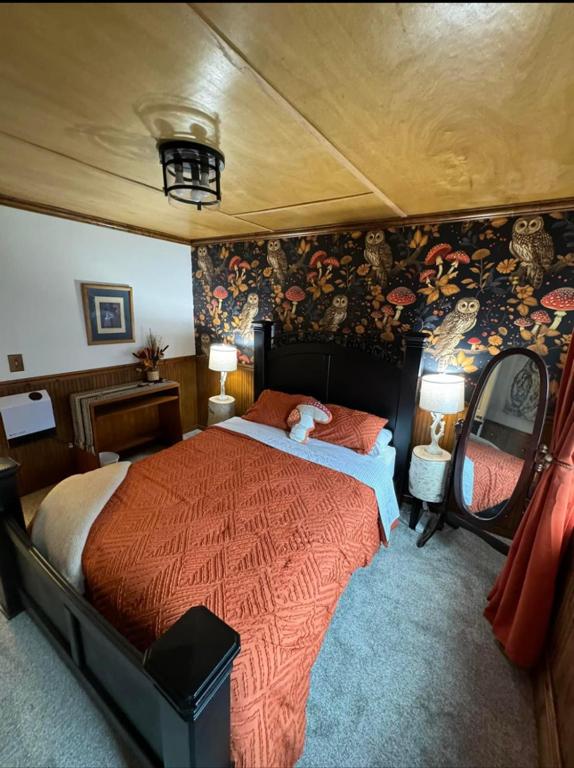 Nauti Otter Inn and Yurt Village - Habitación Doble Económica Con Baño Compartido