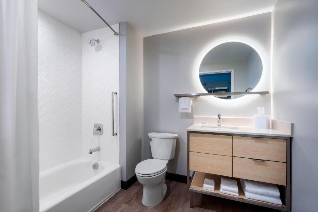 TownePlace Suites by Marriott Brunswick photo