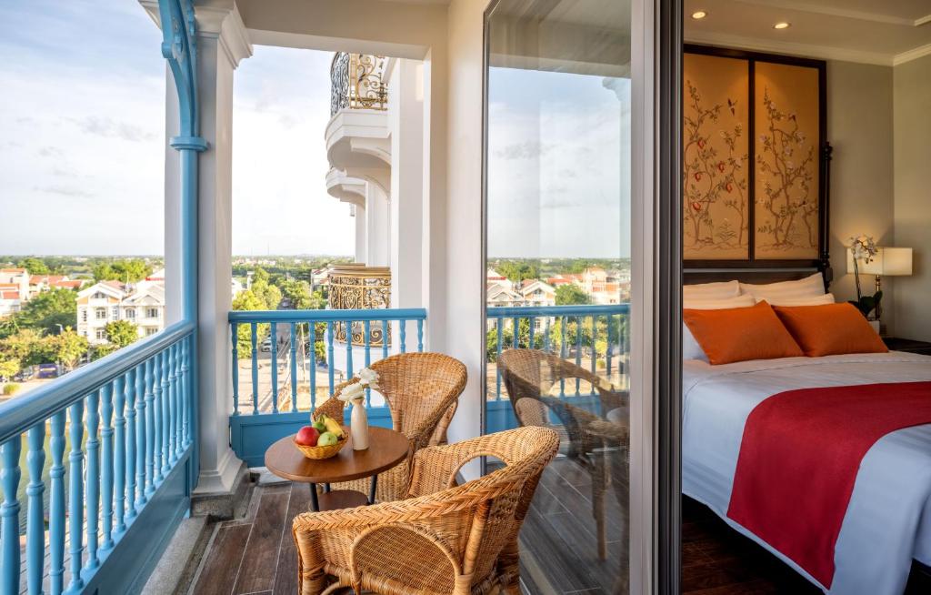 Residence Suite – Free daily 30- min massage per pax