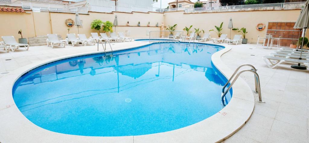 Bazén v ubytování Hotel S'Agoita nebo v jeho okolí