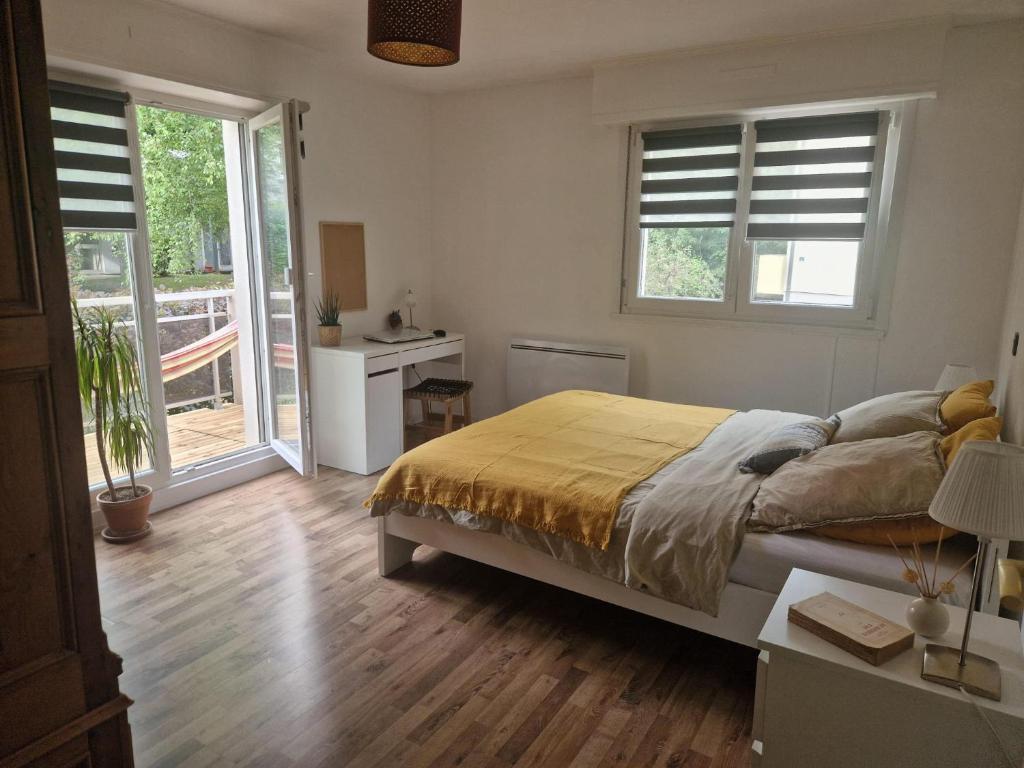 Photo de la galerie de l'établissement Robertsau Très bel appartement, à Strasbourg