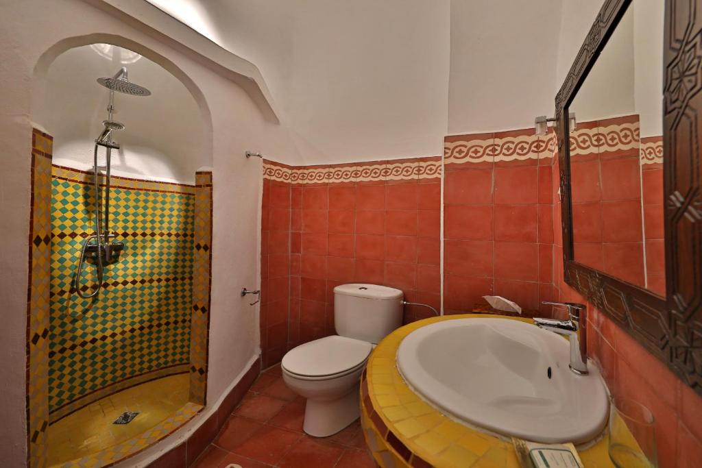 Koupelna v ubytování Riad Villa Garance