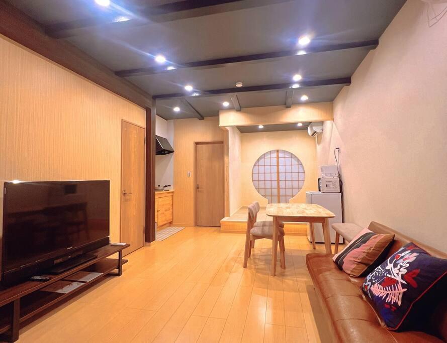 和风日式别墅 天王寺 新今宫 动物园前 机场直达 难波 日本桥4分 京都 奈良 温泉 Wifi 神户