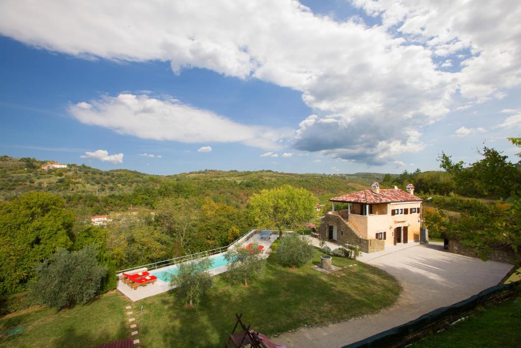 Gallery image of Villa Momiano with Private pool in Momjan