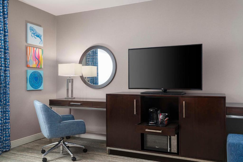 Hampton Inn & Suites-Worcester, MA - Camera King Con Divano Letto - Non Fumatori