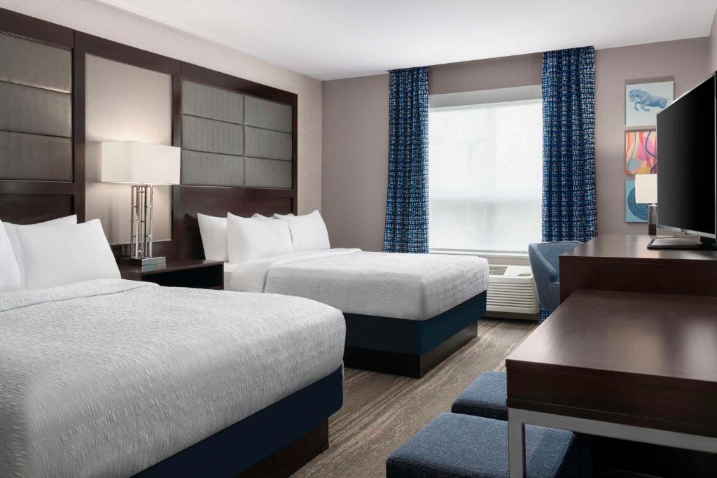 Hampton Inn & Suites-Worcester, MA - Habitación Con 2 Camas Grandes - No Fumadores