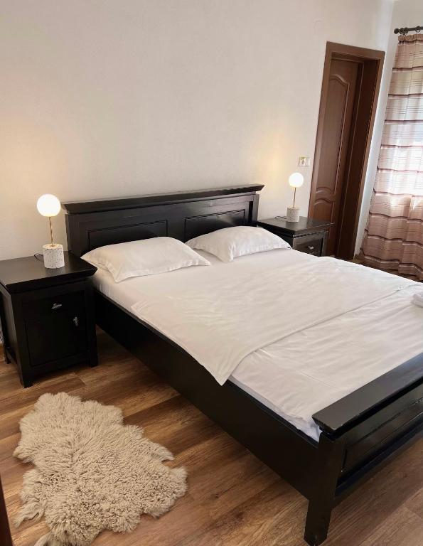 CASA ALEXANDRA - Double Room With Mountain View
