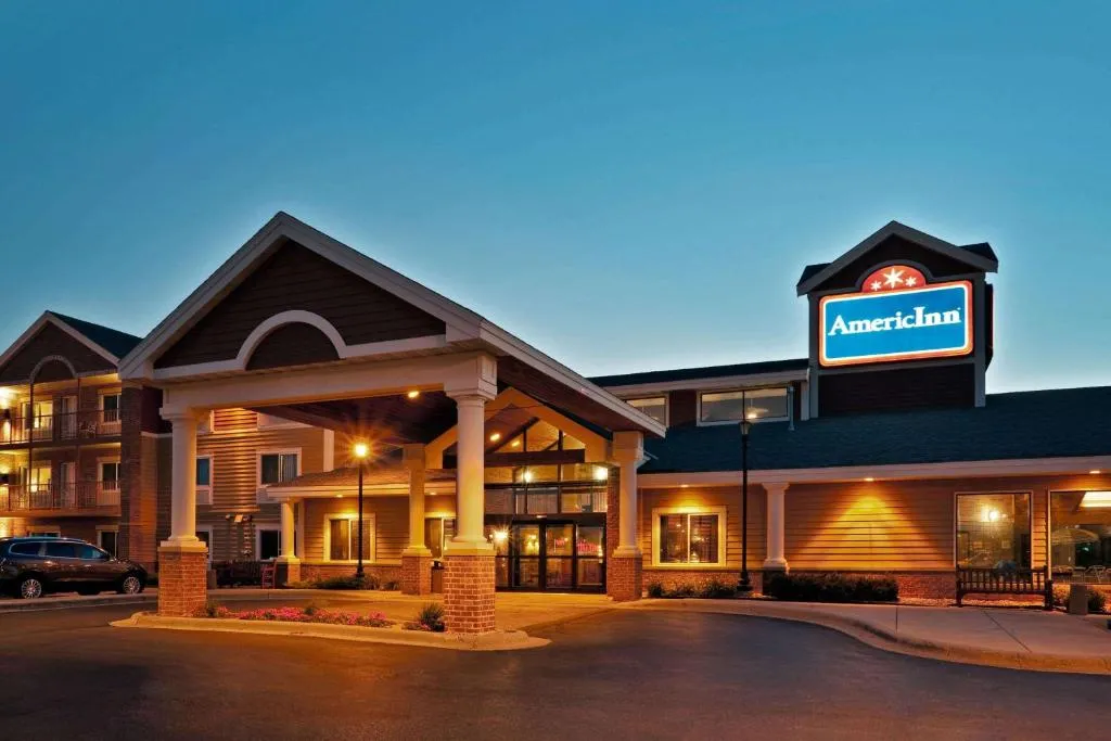 AmericInn by Wyndham Chanhassen in Plymouth