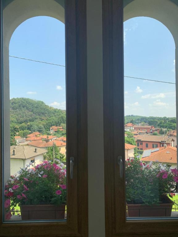 Nespecifikovaný výhled na hory nebo výhled na hory při pohledu z bed and breakfast