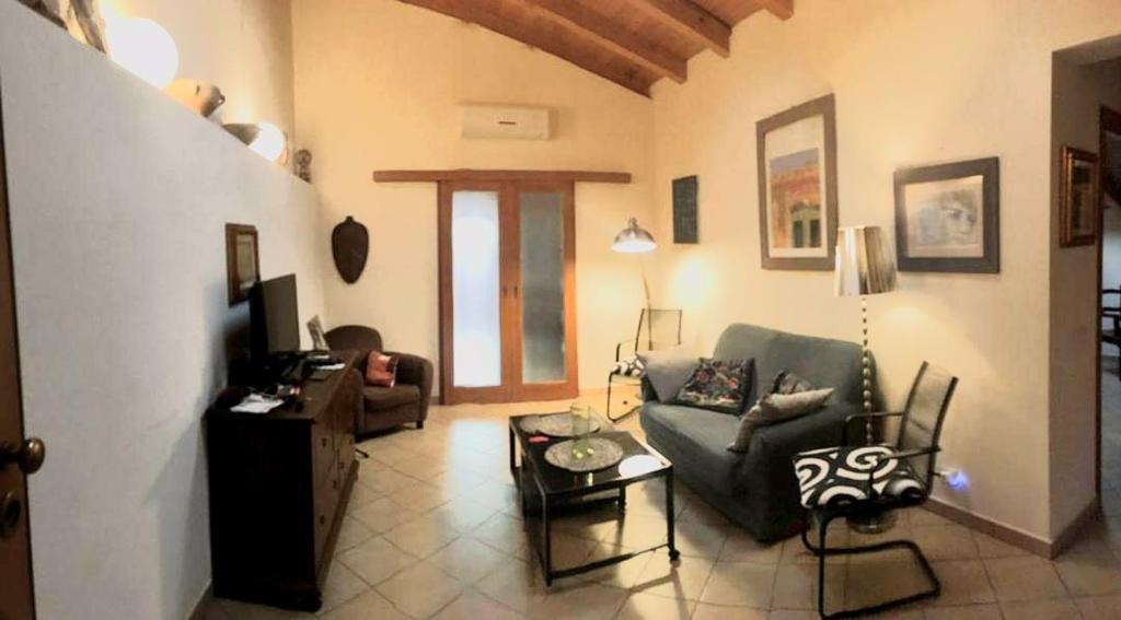 LOFT APARTMENT Etna view