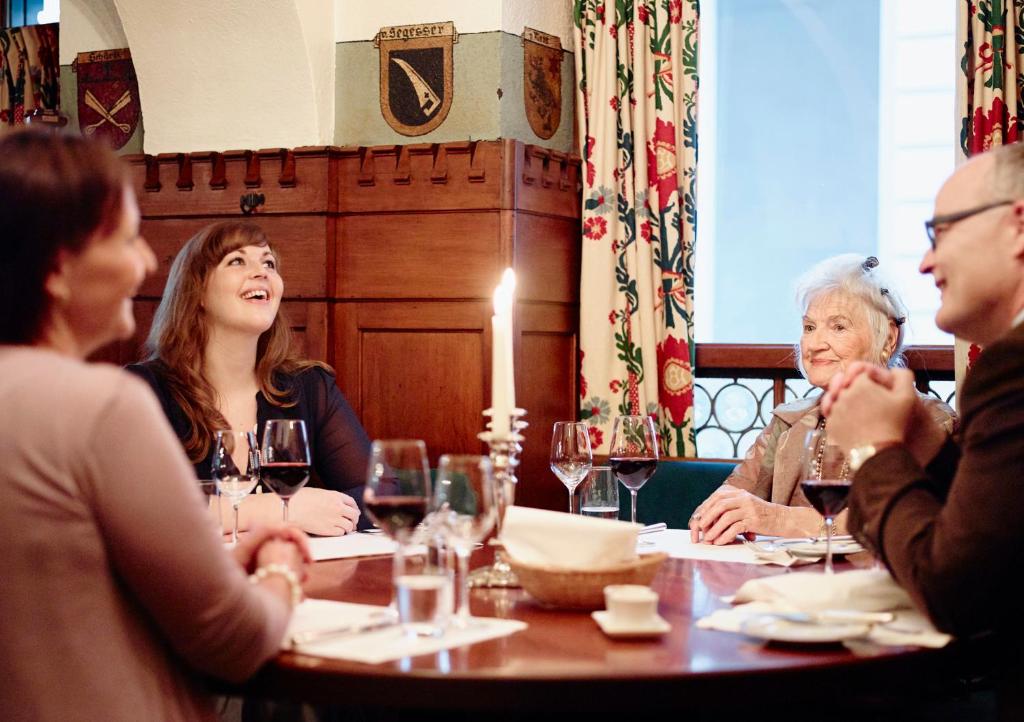 Romantik Hotel Wilden Mann Luzern - Resim 20