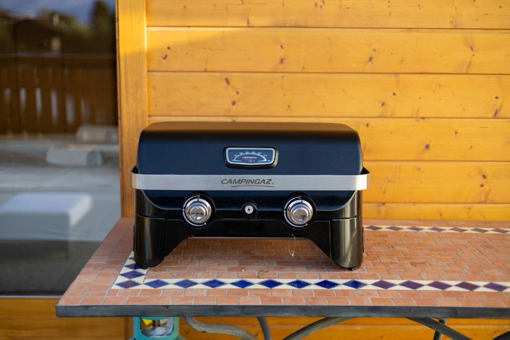 Domaine des Reines C1 - Swimming pool - Resim 25