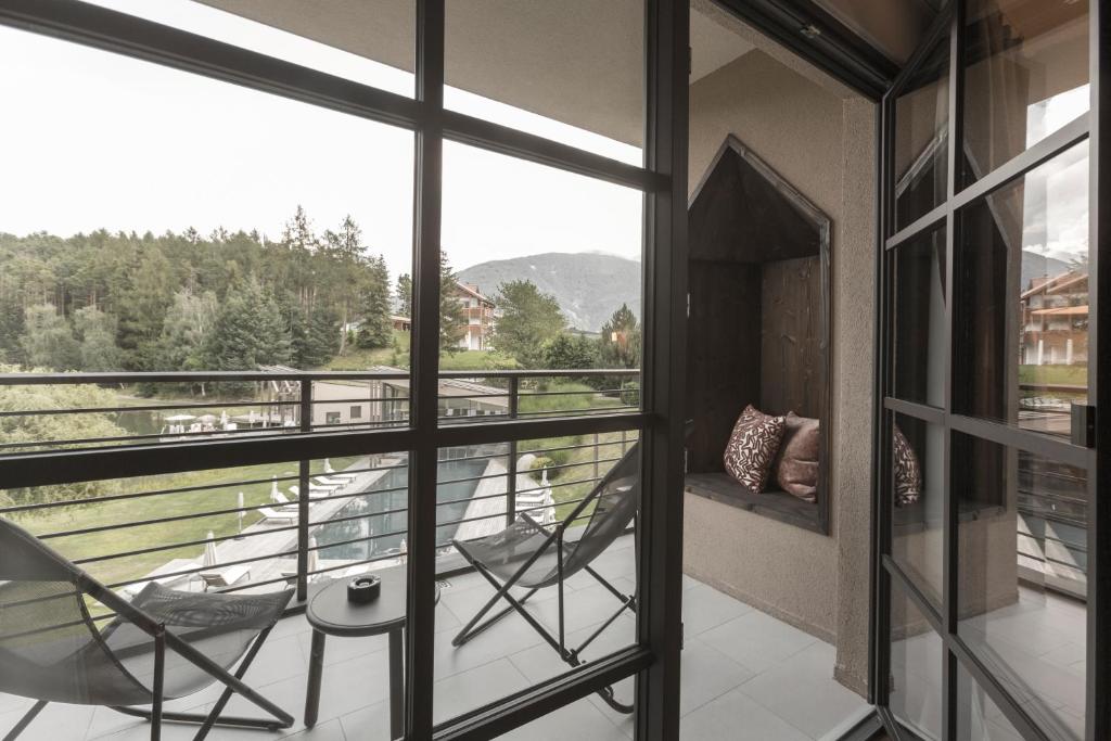 Hotel Seehof Nature Retreat - Classic Double Room With Lake View