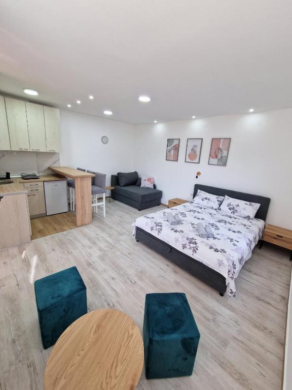 Kuchyň nebo kuchyňský kout v ubytování Zed apartmani Leskovac