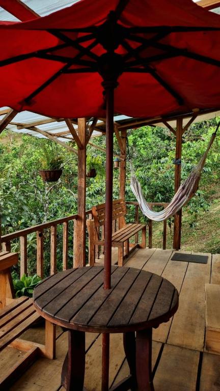 Balkón nebo terasa v ubytování PANCHIGUA HOSTEL