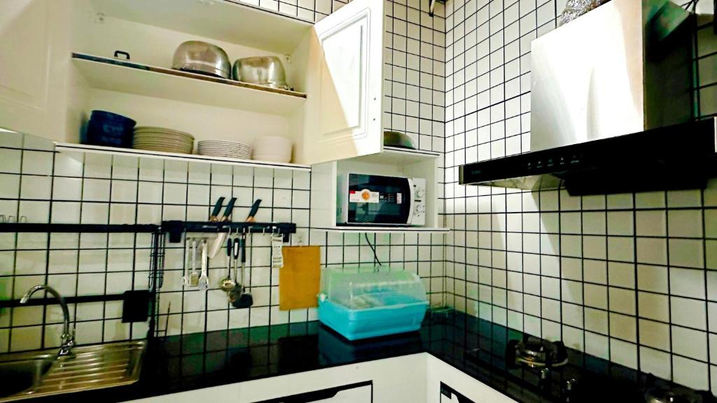 Kuchyň nebo kuchyňský kout v ubytování Meenakorn Pool Villa Satun