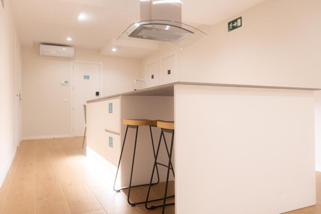 I'M Room Suites Nuevos Ministerios - Bernabeu 'Digital Access' - Resim 38