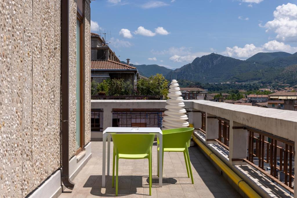 Nespecifikovaný výhled na hory nebo výhled na hory při pohledu z hotelu
