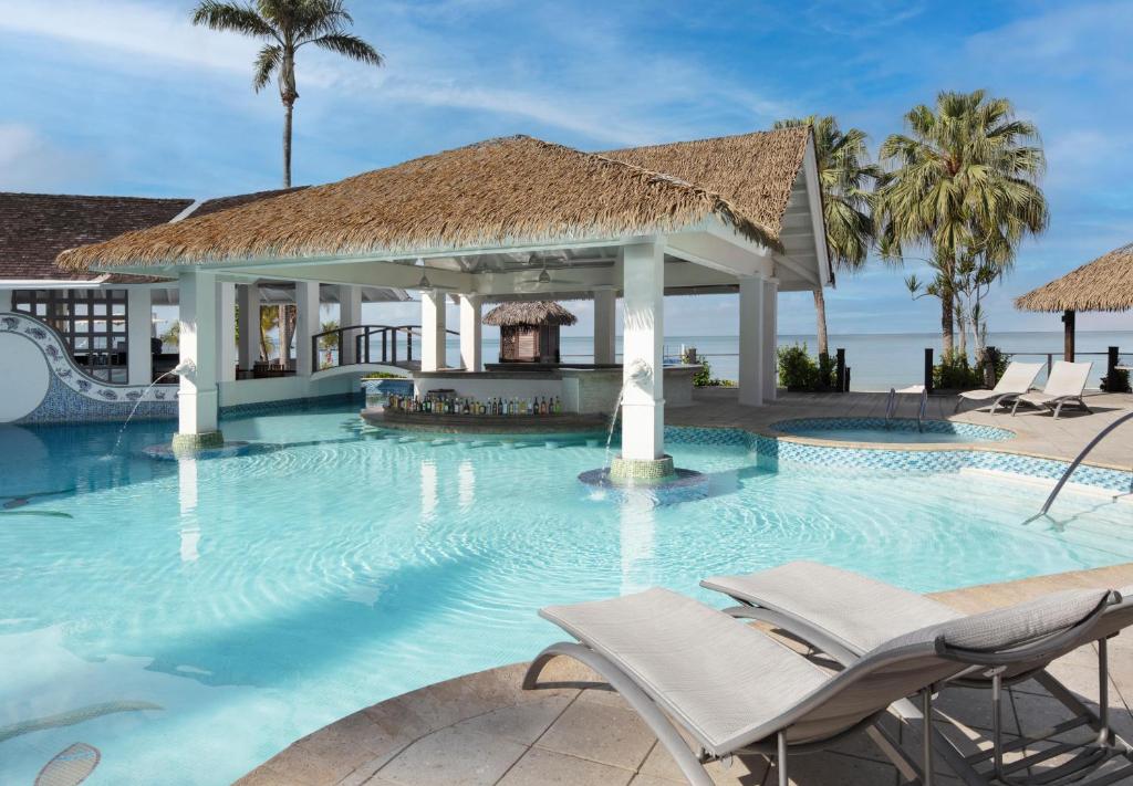 Bazén v ubytování Sandals Negril Beach All Inclusive Resort and Spa - Couples Only nebo v jeho okolí