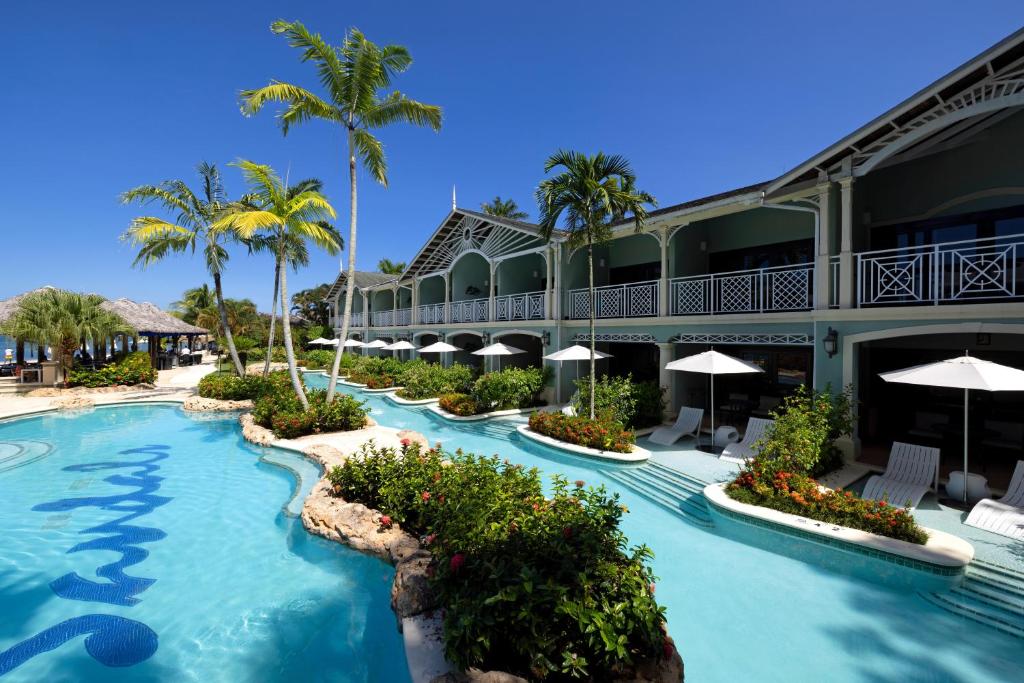 Bazén v ubytování Sandals Negril Beach All Inclusive Resort and Spa - Couples Only nebo v jeho okolí
