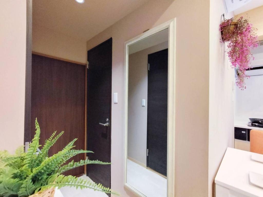 東京にある12池袋最中心 两室一厅两浴室两卫生间 池袋站7分 2 rooms Ikebukuro center 7 mins to ST Max 8P 直达新宿 涉谷 表参道 池袋 上野 代代木 银座 原宿のギャラリーの写真