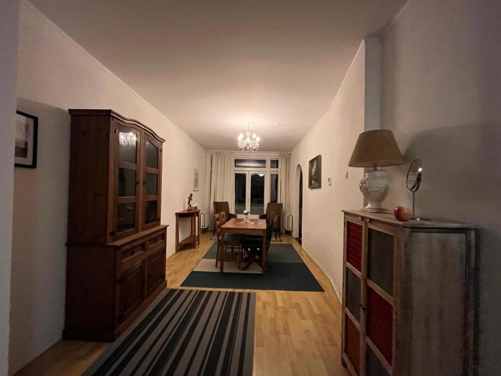 Afbeelding uit fotogalerij van Noah's House in Voorburg