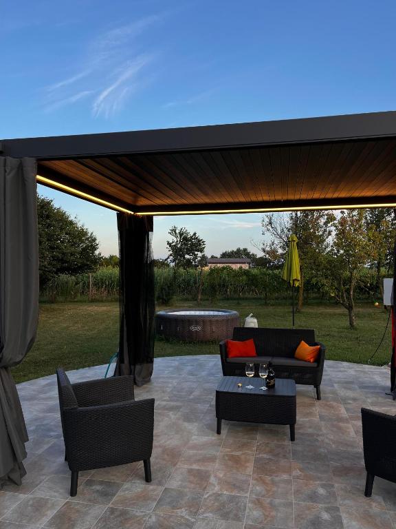 Vonkajšia záhrada v ubytovaní Agriturismo Lis Rosis
