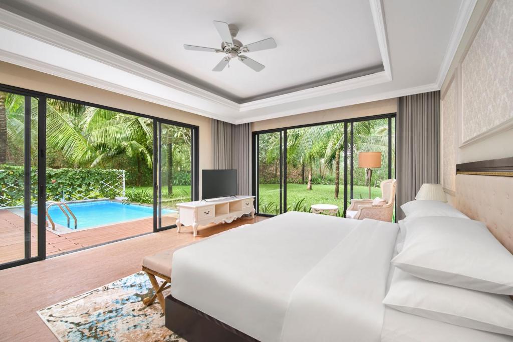 Biệt Thự 3 Phòng Ngủ Nhìn Ra Vườn Có Hồ Bơi Riêng