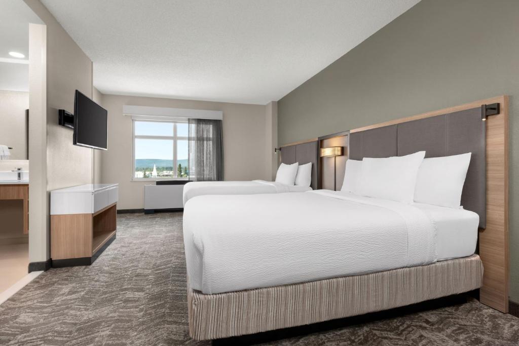 SpringHill Suites by Marriott Fairbanks - Suite Queen Con Dos Camas Queen Y Sofá Cama