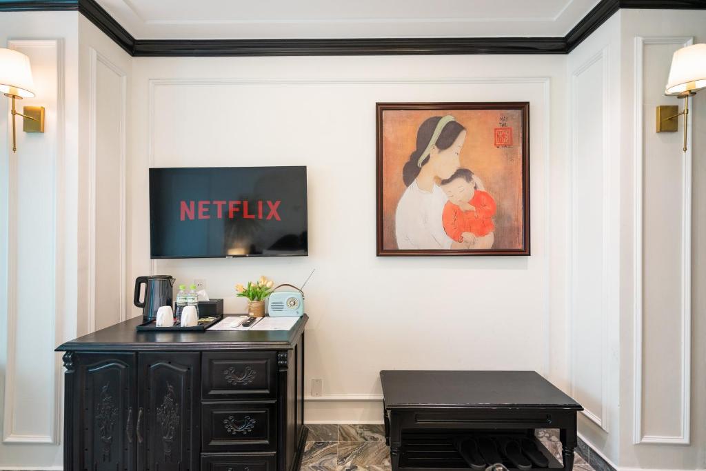 TV/trung tâm giải trí tại Nicecy Saigon Hotel
