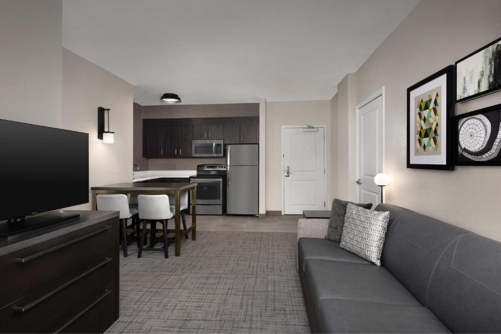 Residence Inn Charlotte SouthPark photo