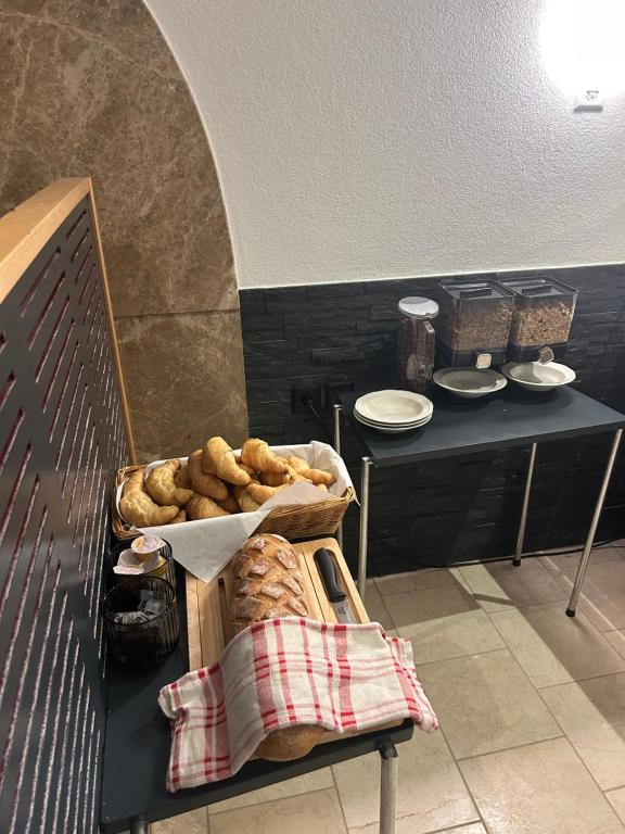 Jídlo v hotelu nebo okolí
