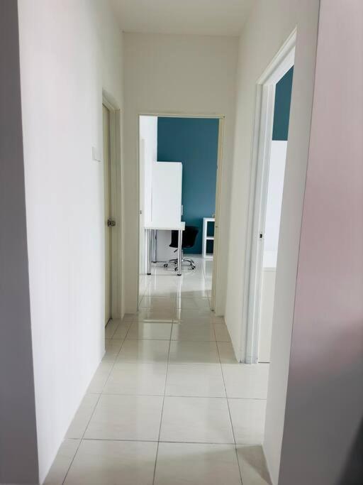 Fotografie z fotogalerie ubytování 2 Room Ipoh apartment with swimming pool v destinaci Kampong Kepayang
