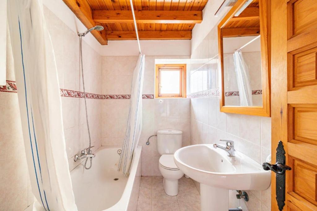 Kúpeľňa v ubytovaní Casa marinera céntrica en Comillas