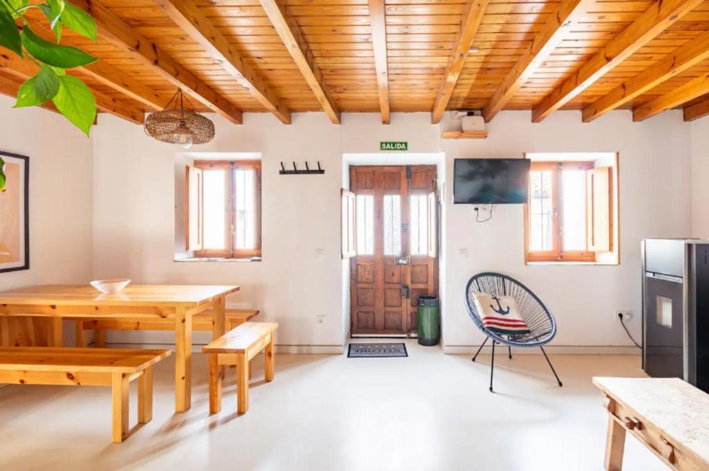 Televízia a/alebo spoločenská miestnosť v ubytovaní Casa marinera céntrica en Comillas