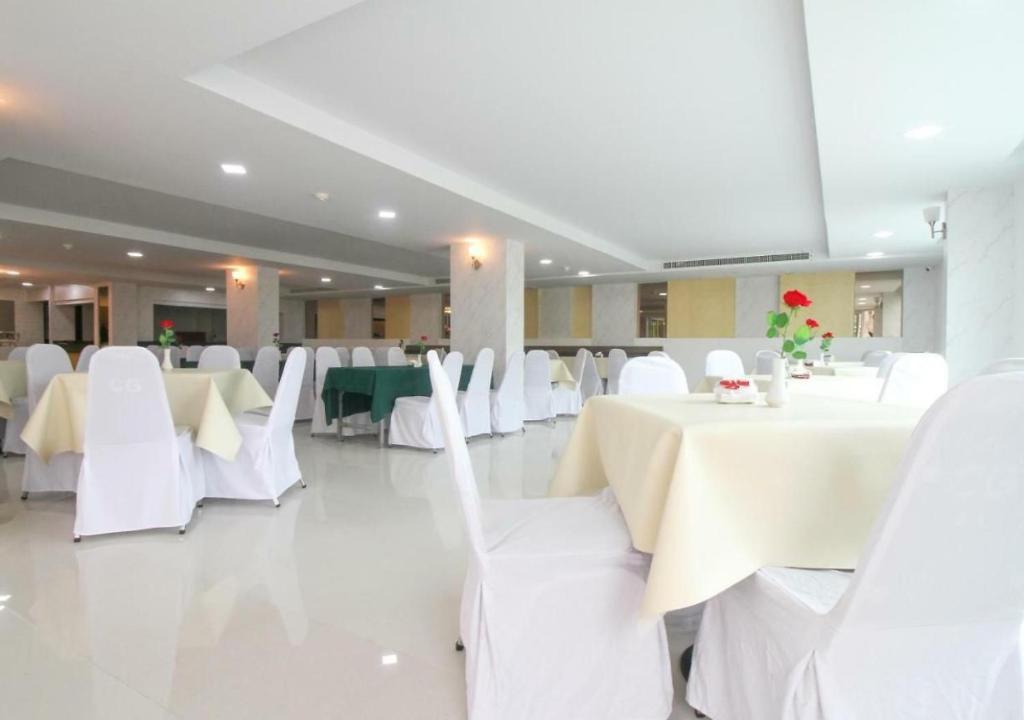 Posezení v ubytování Convenient Grand Plus Hotel Suvarnabhumi