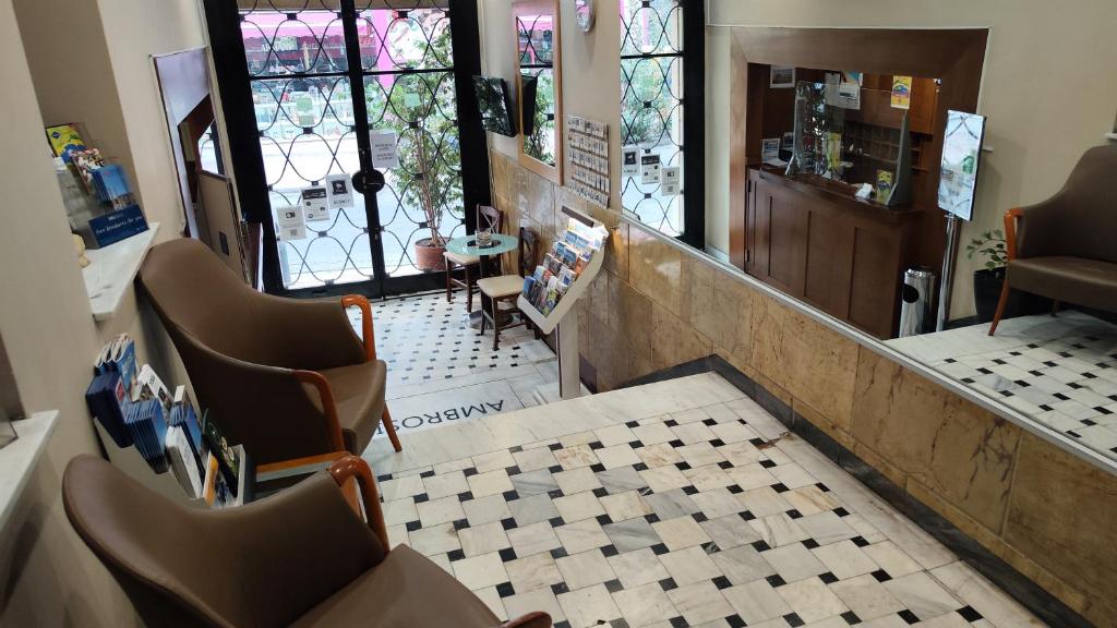 Ambrosia Suites - Resim 19